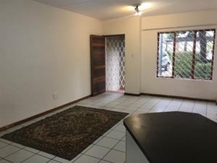 Property #2190659, Apartment rental monthly in Eltonhill