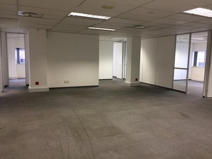 Property #2139133, Office rental monthly in Cape Town City Centre