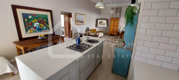 House to Rent in Finkenstein: 2 beds, garage, pet-friendly, security, entertainment area.