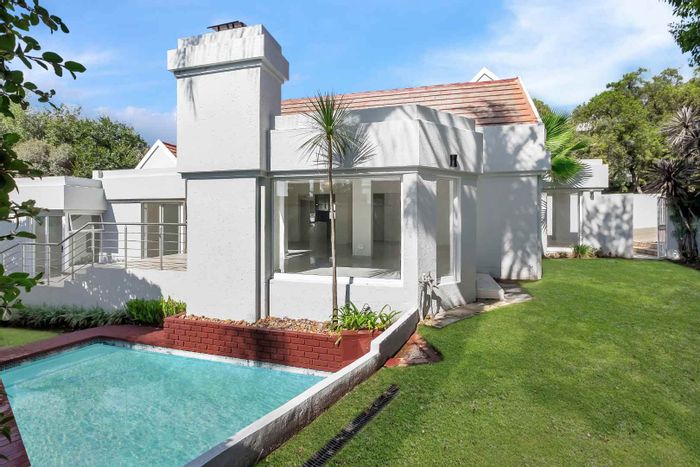 Dainfern Golf Estate House To Rent: 4 beds, greenbelt access, staff accommodation.