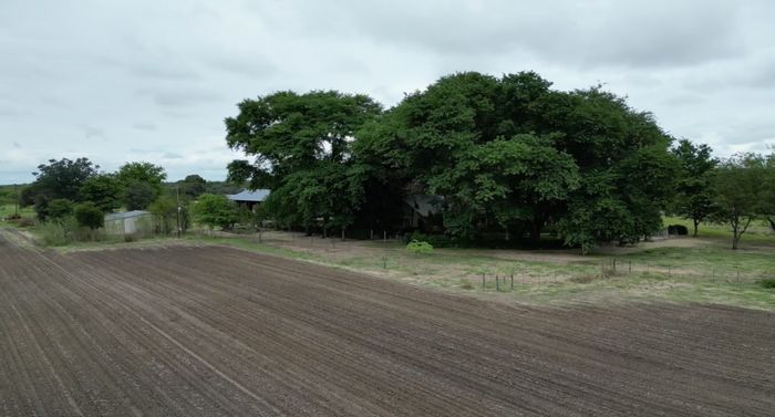 Property #2106611, Farm sold in Grootfontein Central