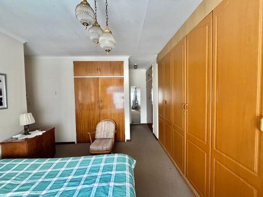 Main bedroom