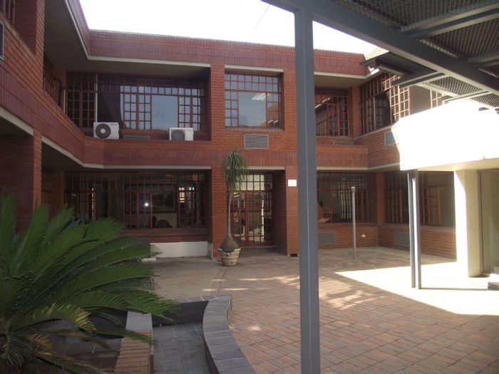 Property #1398411, Office for sale in Ashlea Gardens