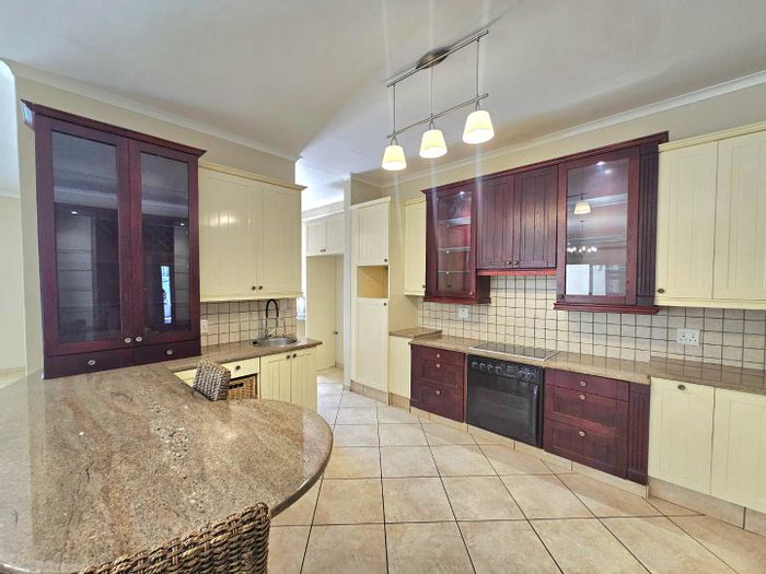 Property #2472480, Townhouse Rental Monthly in Klein Windhoek