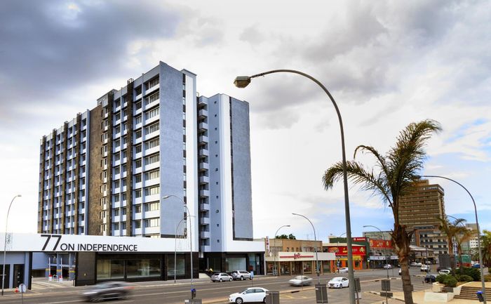 Furnished 2-bedroom apartment in Windhoek Central with gym, pool, and security. To Rent.