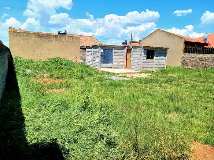 Property #2210545, Vacant Land Residential for sale in Kwa Thema