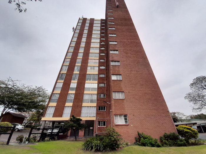 Property #2141703, Apartment pending sale in Pinetown Central