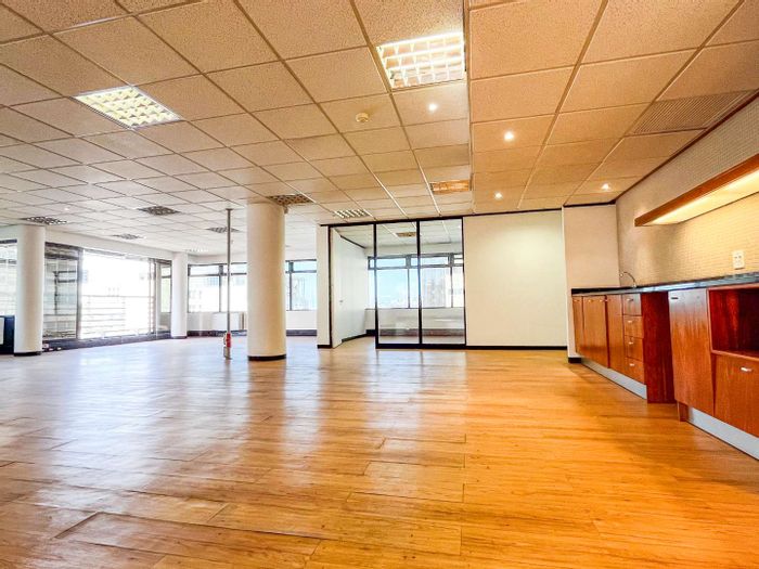 Property #2215925, Office rental monthly in Cape Town City Centre
