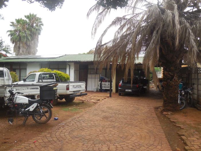 Property #2441624, House Rental Monthly in Silverton