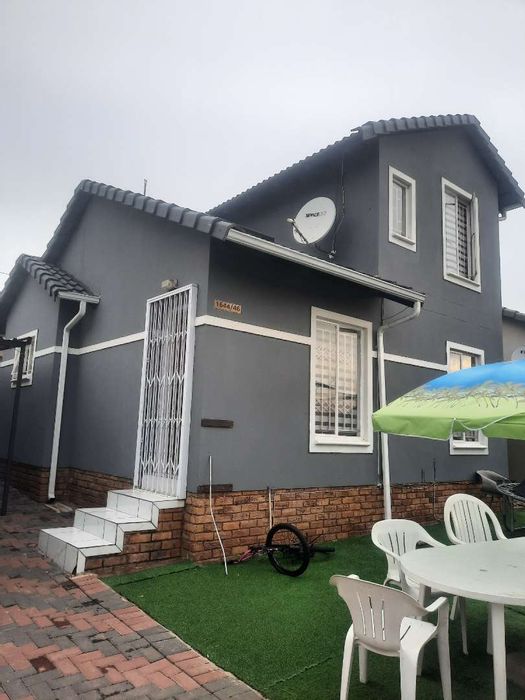 Property #2208037, House for sale in Bloubosrand