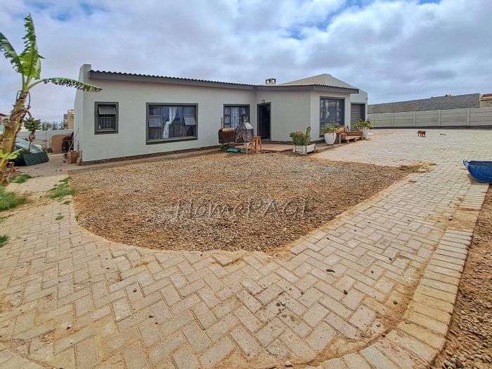 Property #2205099, House pending sale in Meersig