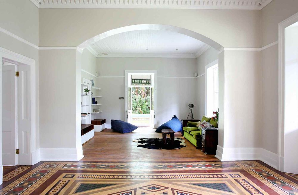 Entrance Hall adjacent to TV Room