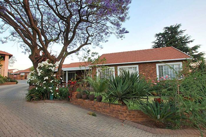 Property #2143798, Retirement Village for sale in Honeydew Grove