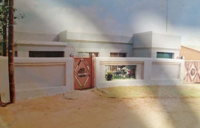 Property #1443009, House for sale in Soshanguve South
