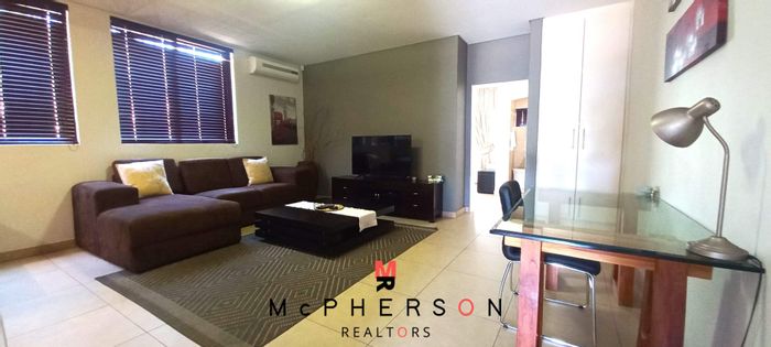 Klein Windhoek Apartment To Rent: 1 Bed, Courtyard, Parking, WIFI & Cleaning Included.