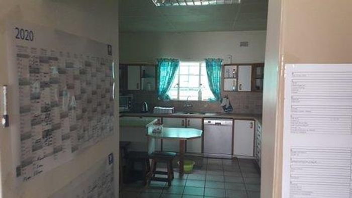 Property #2211788, House for sale in Otjiwarongo