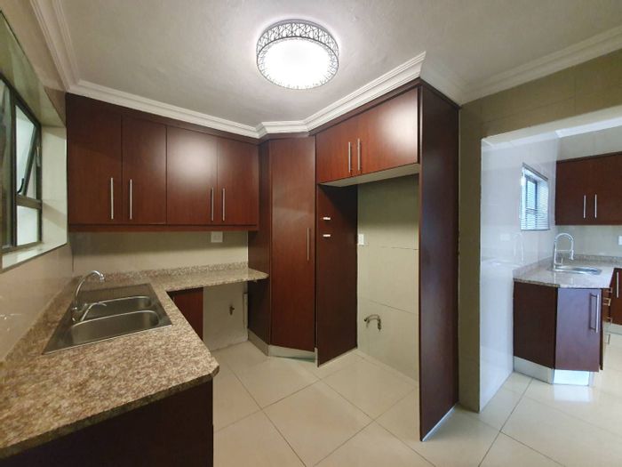 Property #2151328, House rental monthly in Palm Lakes Estates