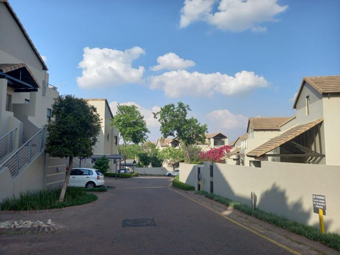 Property #2096894, Apartment for sale in Lonehill
