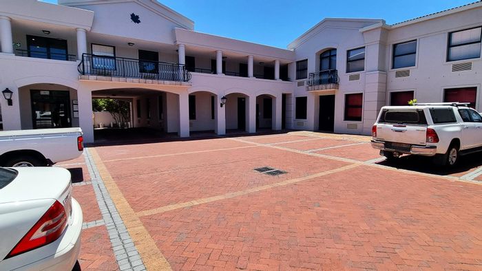 Property #2252556, Office rental monthly in Tokai