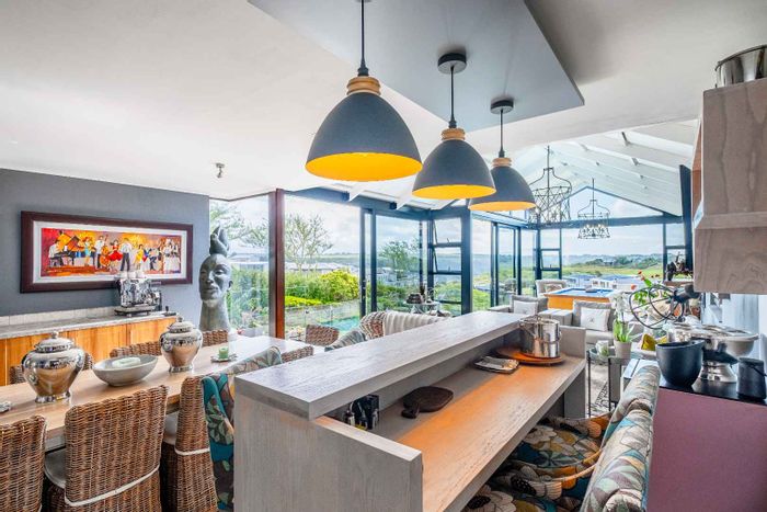 Oubaai House For Sale: 5 Bedrooms, Golf Estate, Pool, 24-Hour Security.