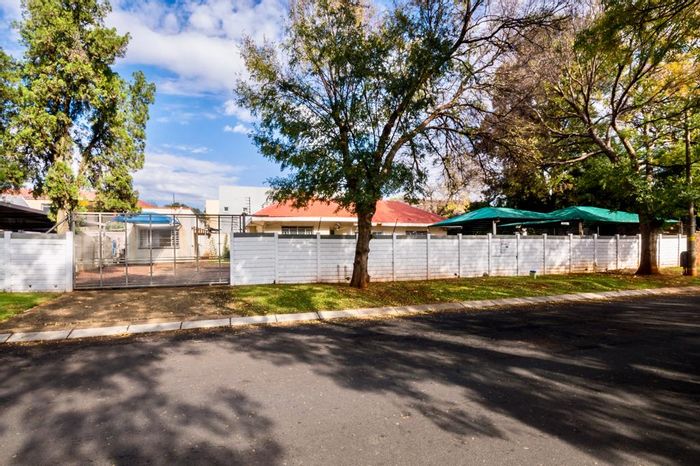 Property #2149894, Business rental monthly in Edenvale