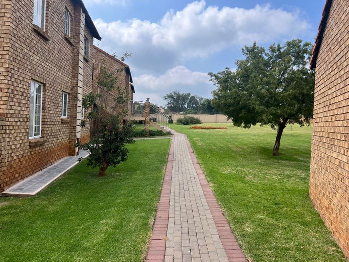 Property #2423662, Apartment Rental Monthly in Moreleta Park