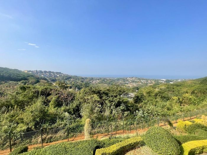 La Lucia Ridge Apartment To Rent: 4 beds, sea views, secure estate living.