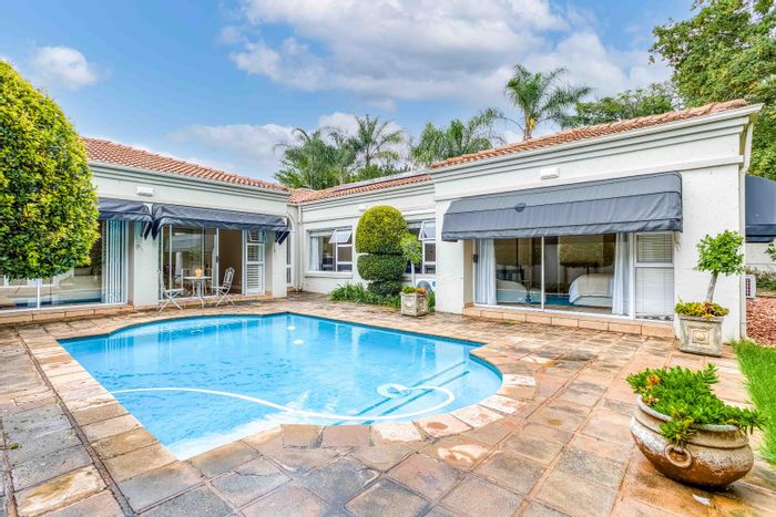 Fourways Gardens House For Sale: Pool, entertainment area, solar system, staff accommodation.