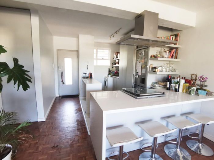 Property #2267291, Apartment rental monthly in Green Point
