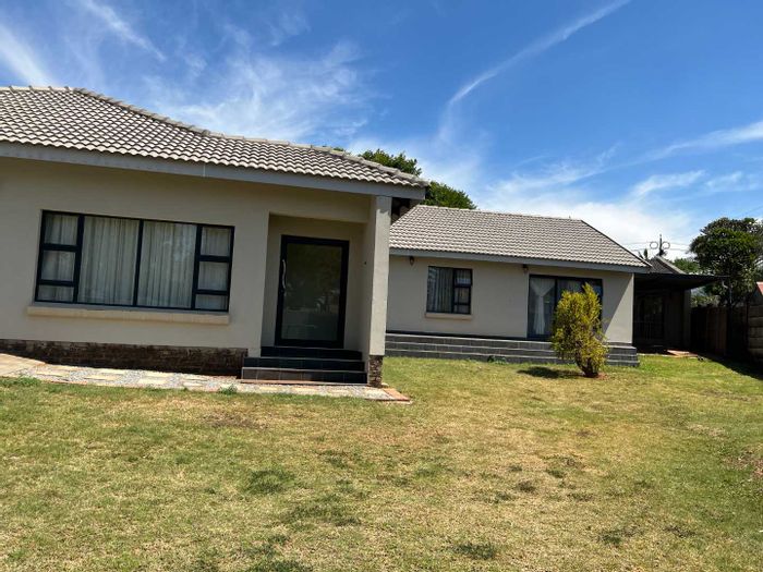 Property #2099740, House sold in Rooihuiskraal