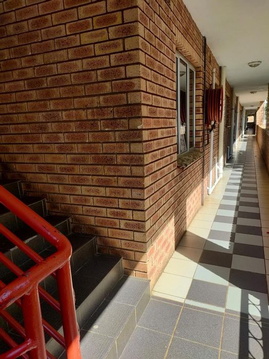 Property #2223137, Apartment for sale in Empangeni Central