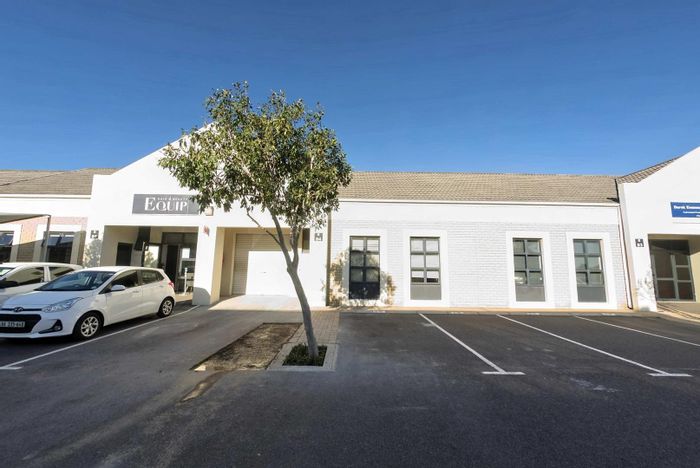 Versatile 102sqm Industrial Unit For Sale in Montague Gardens, Secure Complex.