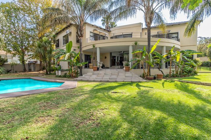 Elegant Kyalami Estates House For Sale: Panoramic Views, Expansive Garden, Pool, 5 Bedrooms