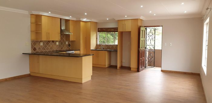 Property #2394966, Cottage Rental Monthly in Morning Hill