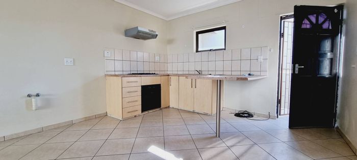 Property #2262544, Apartment pending sale in Windhoek West