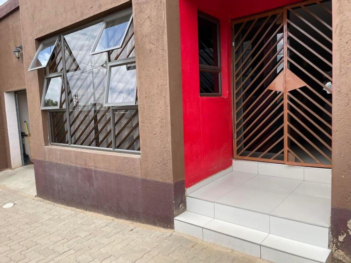 Katutura Gem: Modern 3BR House with Boundary Wall and Garage for Sale