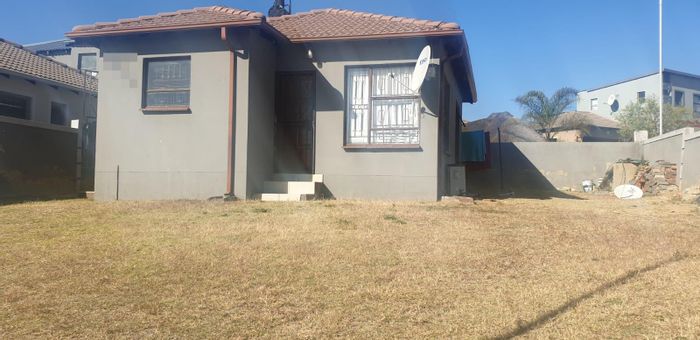 Property #2062391, House sold in Olievenhoutbosch