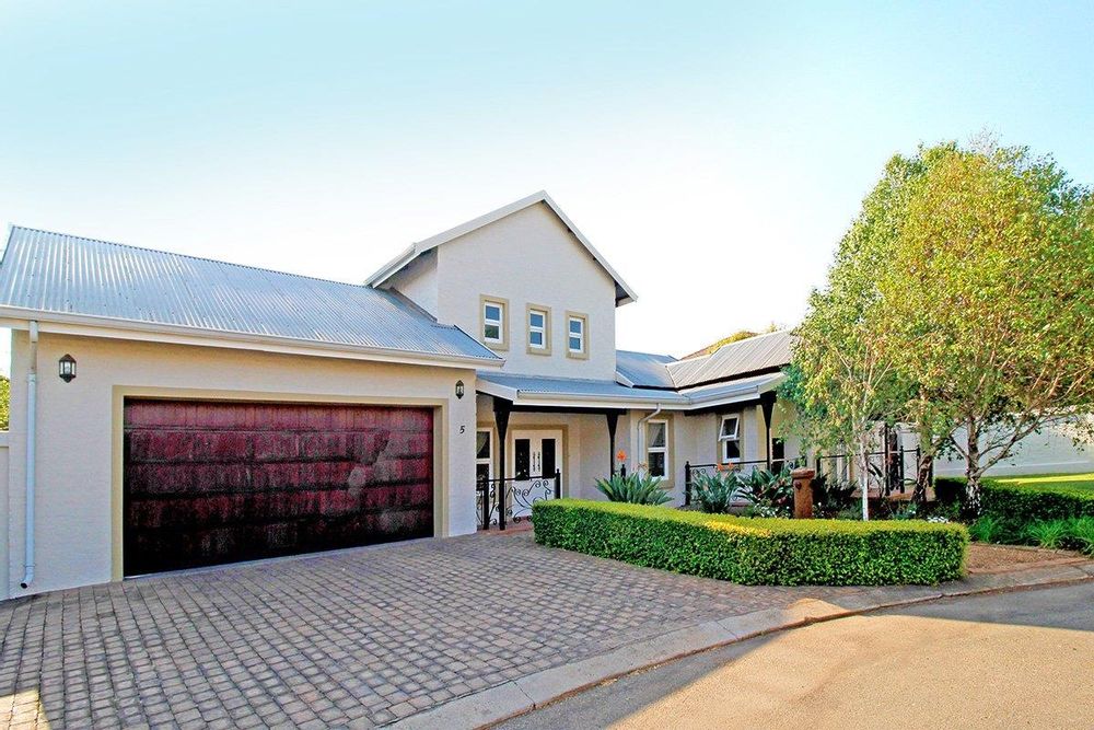 4 Bedroom House For Sale in Midfield, 5 Invicta Close 2068004 MyProperty