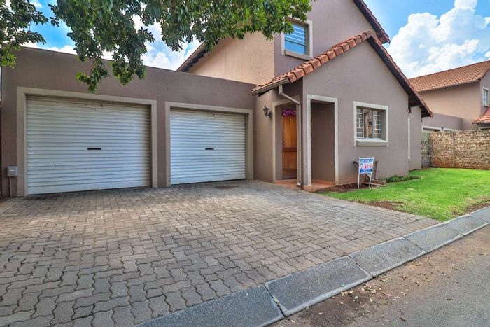 Property #2230931, Townhouse for sale in Benoni Central
