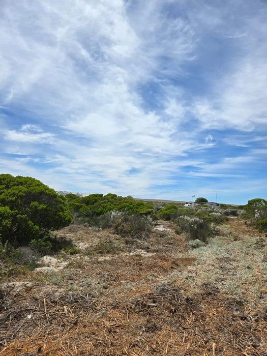 Vacant Land in Secure Grotto Bay Central Nature Reserve, For Sale - Build Your Dream Home!