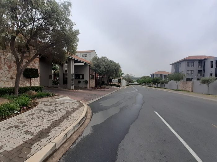 Property #2197980, Apartment rental monthly in Lonehill