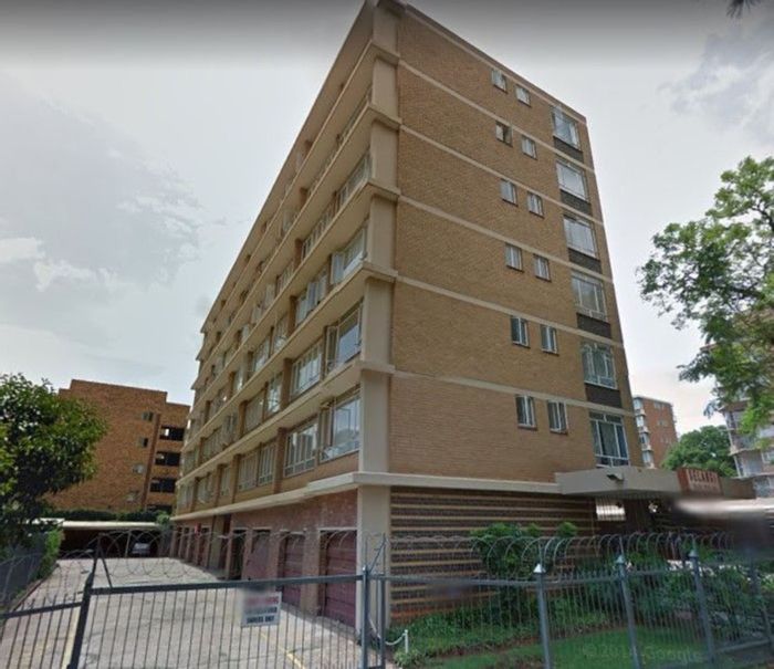 Sunnyside Apartment For Sale: Renovated 2.5 bedrooms, garage, security access.