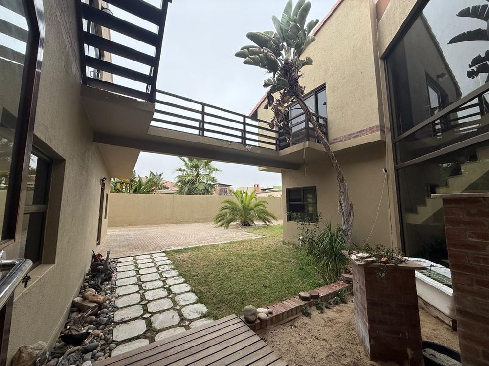 Front yard and front entrance