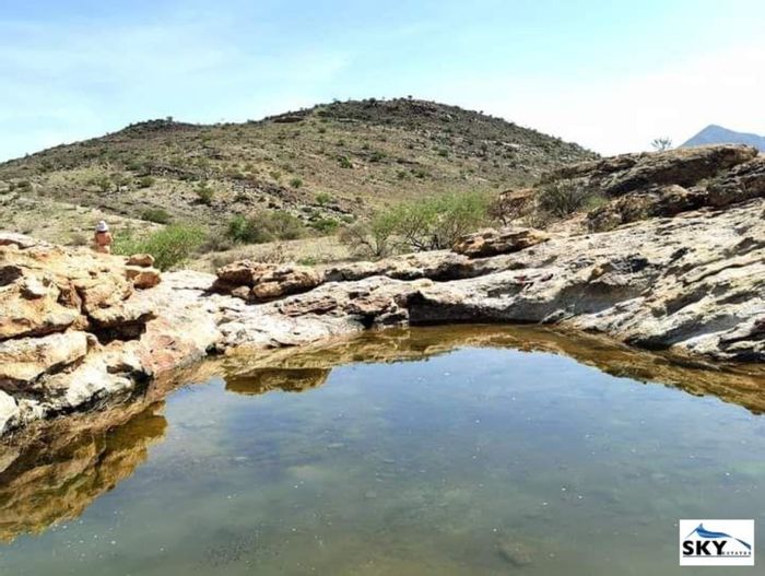 Property #1237245, Small Holding For Sale in Windhoek Central