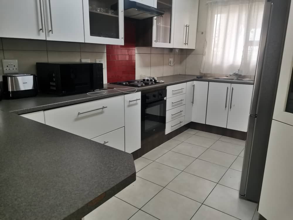 Fully Equip Kitchen