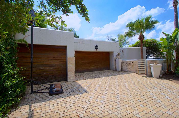 Property #2218450, House pending sale in Fourways Gardens