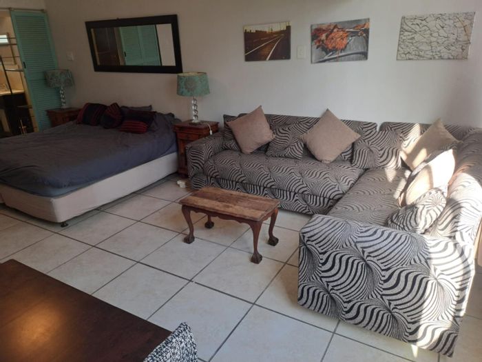 Property #2259400, Apartment rental monthly in Green Point