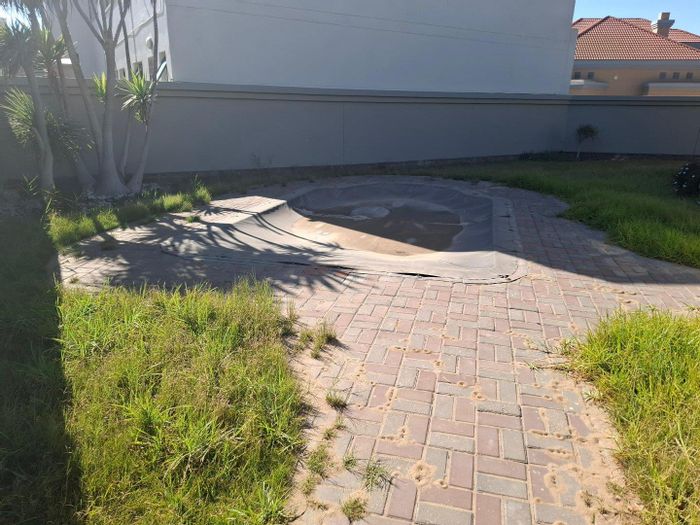 Property #2424856, House For Sale in Meersig