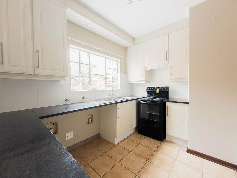 Newly renovated Kitchen granite counter tops