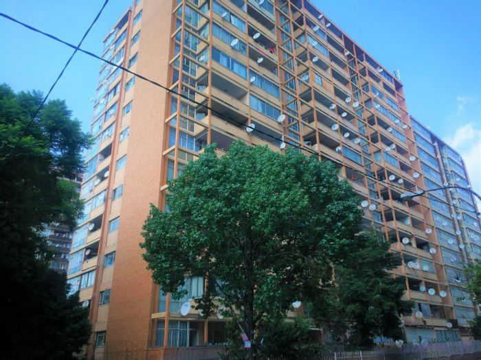 Property #2030889, Apartment sold in Berea
